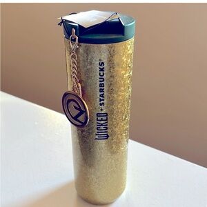 Starbucks Wicked 💚💛